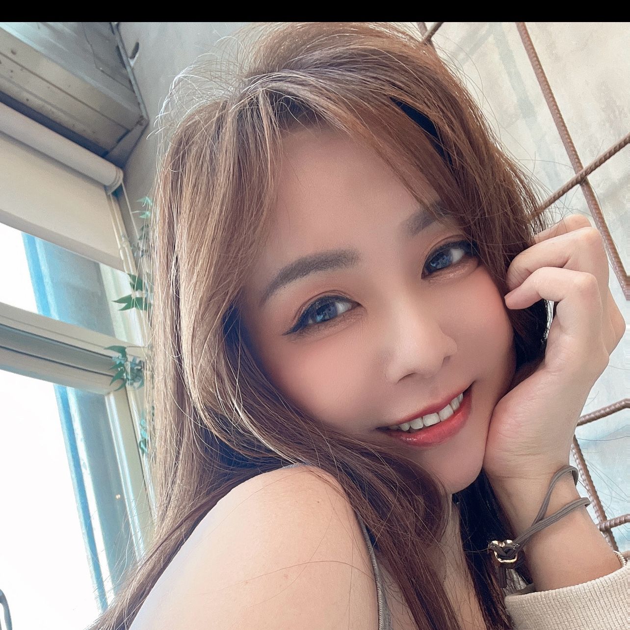 美魔女茱莉亞